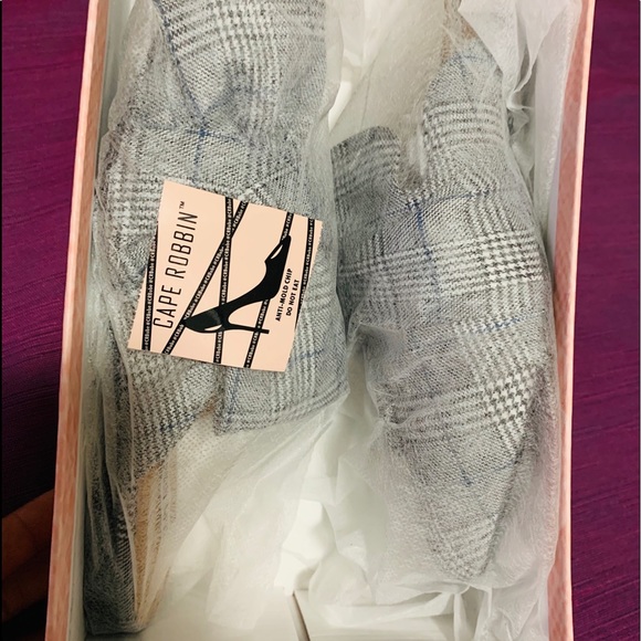 Cape robbin flats 🔥🔥🔥 - Picture 6 of 8